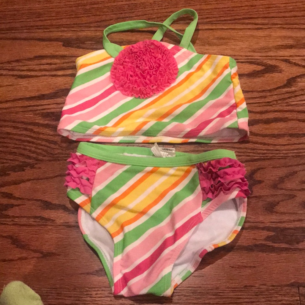 Bathing suit